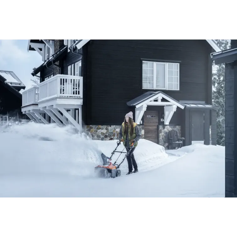Husqvarna Akku Schneefräse ST 143i