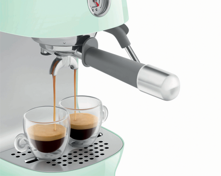 Smeg - Siebträgermaschine ECF03PGEU - mintgrün - mit Cold Brew-Funktion